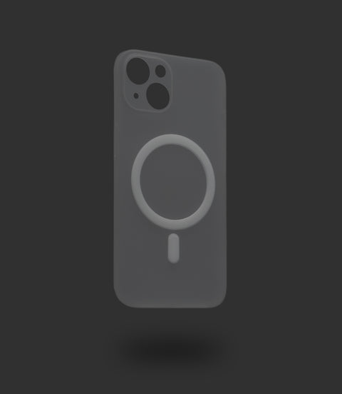 iPhone 14 MagSafe Super-thin case
