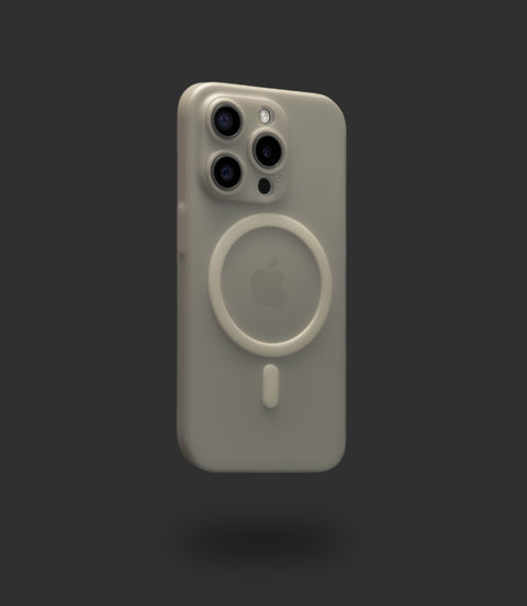 iPhone 15 Pro MagSafe Super-thin case