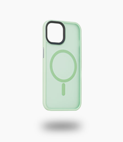 iPhone 15 MagSafe Hybrid case